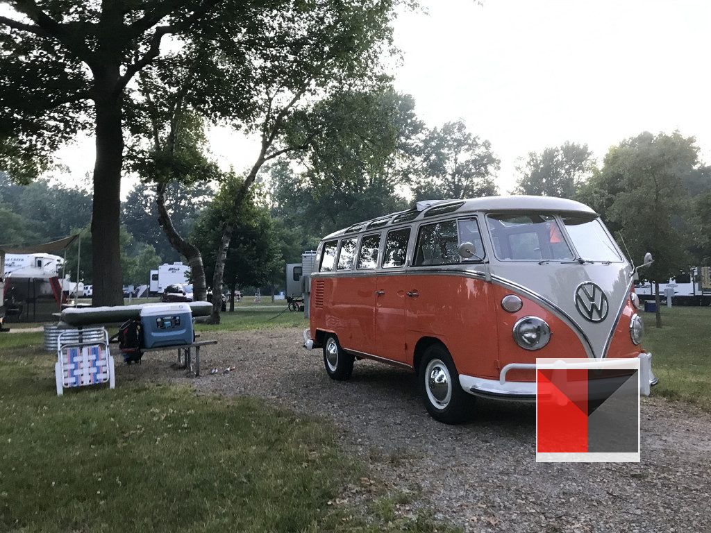 1967 vw bus attracts the kind buds we all need 19