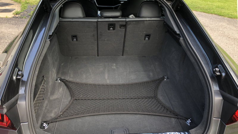 2020 Audi A7 Luggage Test Cargo space suitcases photos 1